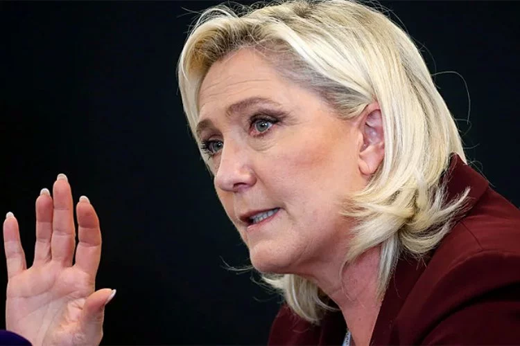 Le Pen’e yolsuzluk suçlaması