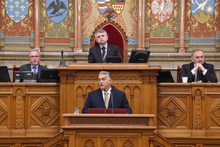 Macaristan Başbakanı Orban: Yaptırımlarla Avrupa kendi ayağına sıktı