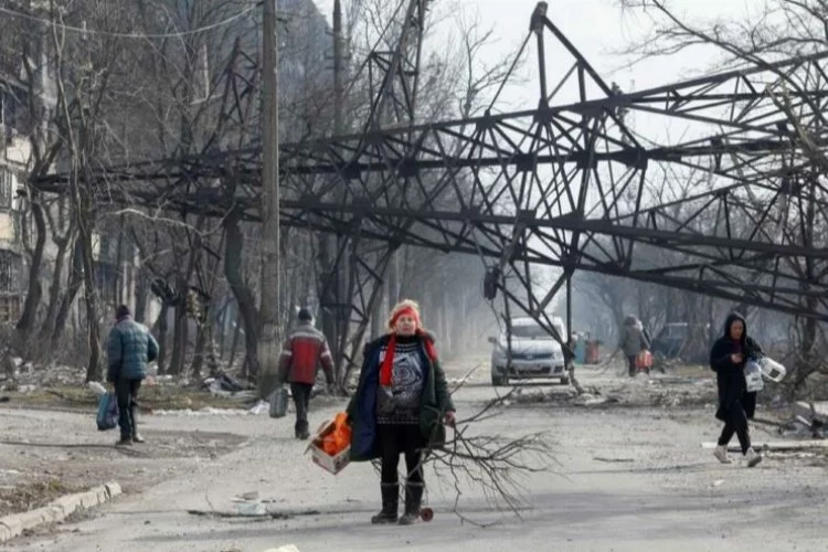Mariupol’de can kaybı 22 bine ulaştı