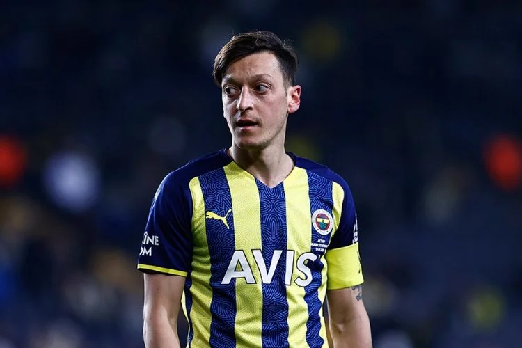 Mesut Özil'den Fenerbahçe açıklaması