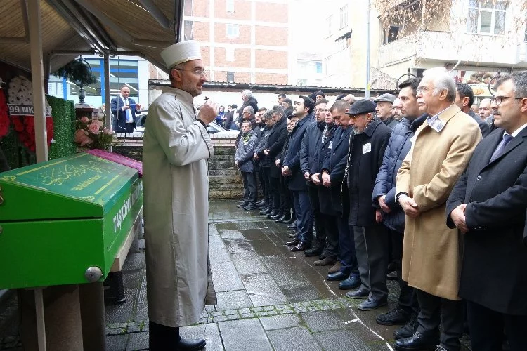 MHP'li eski kadın kolları başkanı Gizem Memioğlu son yolculuğuna uğurlandı
