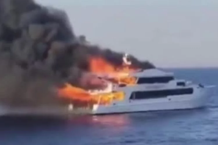 Mısır'da tekne yangınında 3 turistin öldüğü açıklandı