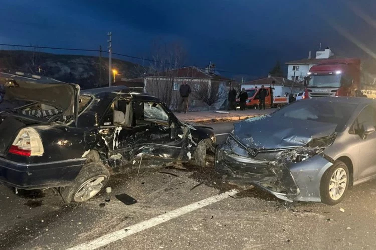 Nevşehir'de feci kaza: 2 ölü, 2 yaralı
