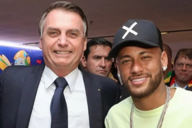 Neymar'dan Bolsonaro'ya destek: Dünya Kupası'ndaki ilk gölümü ona armağan edeceğim