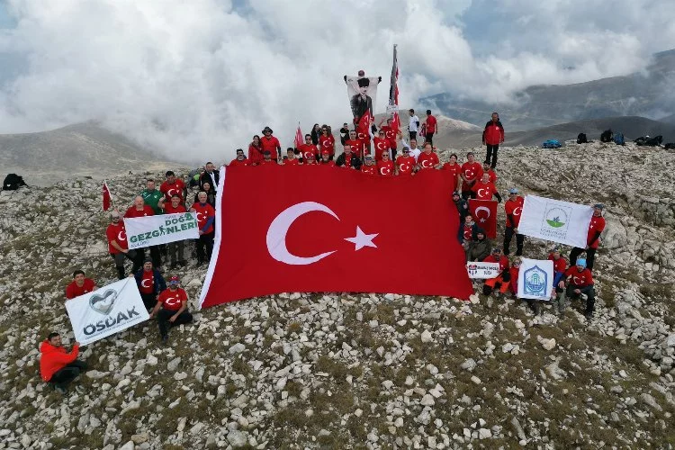Osmangazili dağcıların 100'üncü yıl zirve tırmanışı