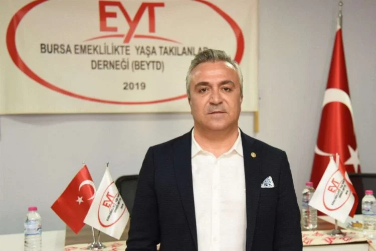 Özgür Erdursun'dan EYT'de 'yaş şartı' açıklaması