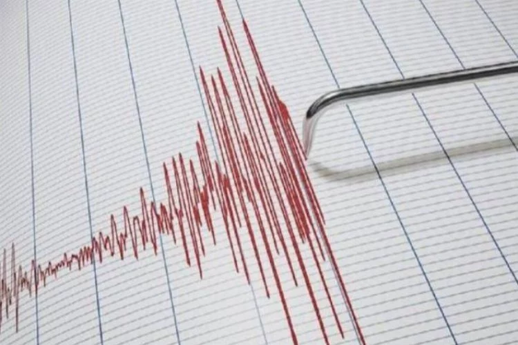 Peru'da 7,3 büyüklüğünde deprem
