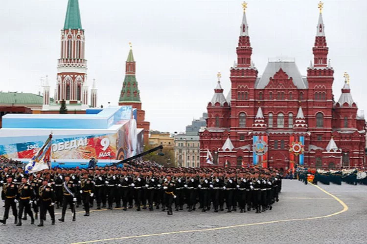 Protesto korkusu: Rusya 2. Dünya Savaşı törenlerini iptal etti