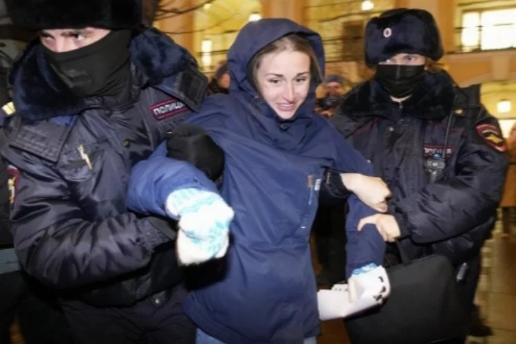 Rusya’da kısmi seferberlik karşıtı gösteriler devam ediyor