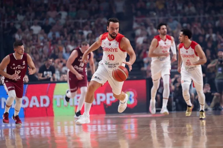 Türkiye'nin FIBA dünya sıralamasındaki yeri değişmedi