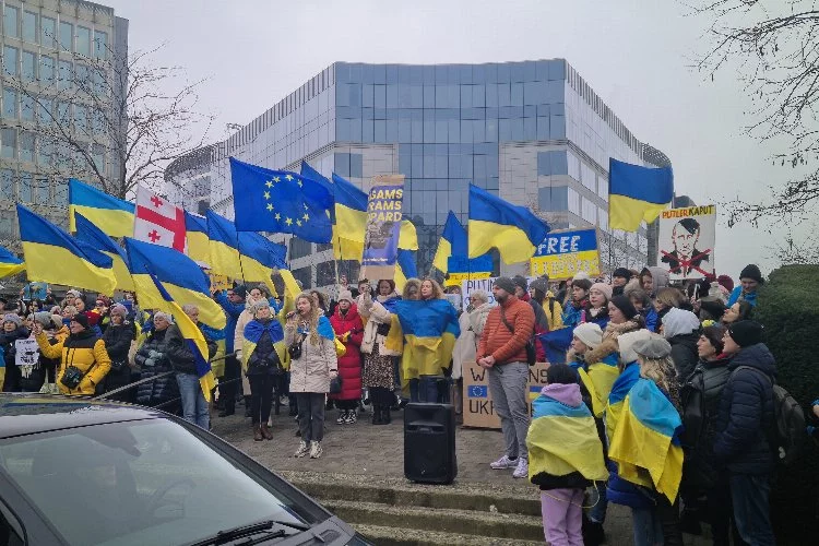 Ukraynalılardan Brüksel'de 'tank protestosu