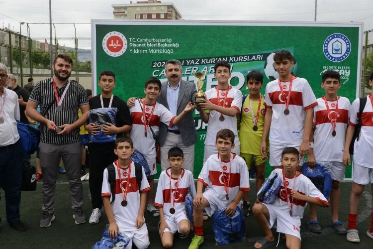 Yıldırım'da Kur'an kursu öğrencilerinin futbol turnuvası tamamlandı