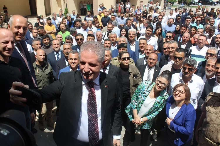 Yeni İstanbul Valisi Gül Gaziantep’e veda etti