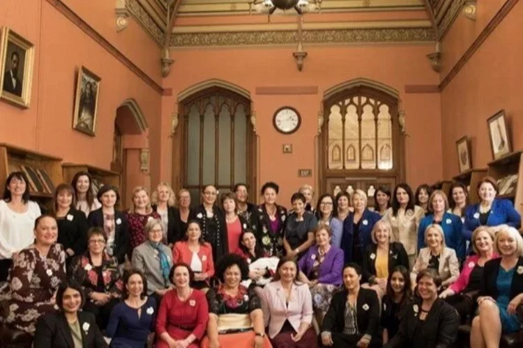 Yeni Zelanda'da ilk kez kadın milletvekili sayısı erkekleri geçti